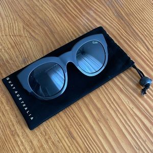 Quay “If Only” circle black frame sunglasses